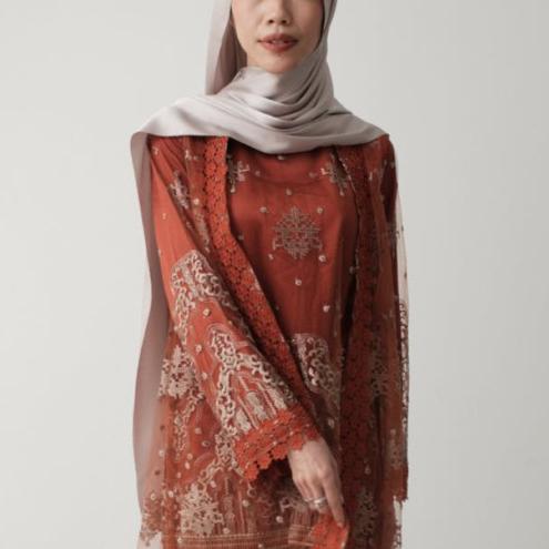 Mata - Kebaya Modern Merah Bata