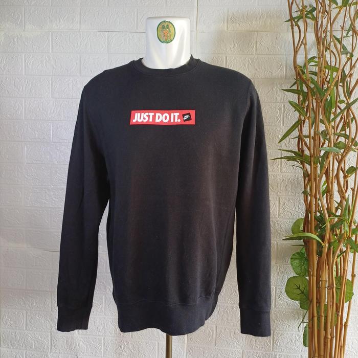 CREWNECK NIKE JUST DO IT ORIGINAL, SIZE L (SECOND BRANDED) HITAM, PT223