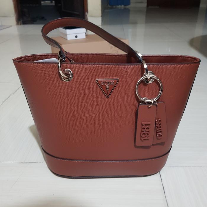 Guess Noelle Elite 2 cognac 100% original belum pernah di pakai