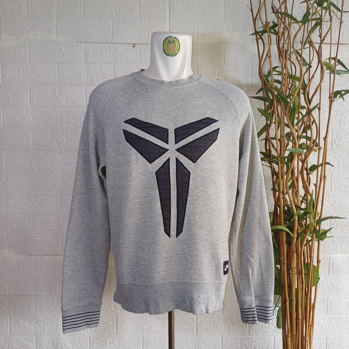 CREWNECK NIKE KOBE BRYANT ORIGINAL, SIZE M (SECOND BRANDED) ABU-ABU, PT215