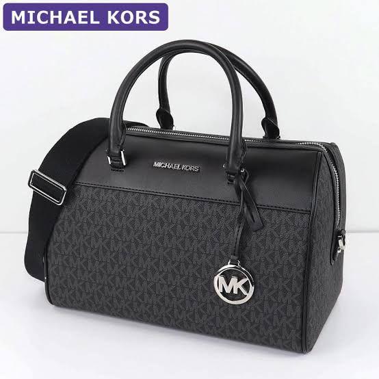 tas wanita mk travel logo medium duffle ij