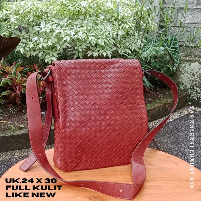 TAS wanita preloved branded BottegaV*, vintage mulus kulit asli ada tag putih serti limited