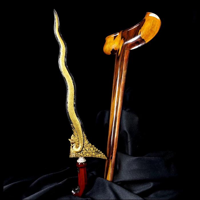 Keris Naga Sapto Kinatah Emas Kamarogan Tangguh Mataram Gagah Istimewa