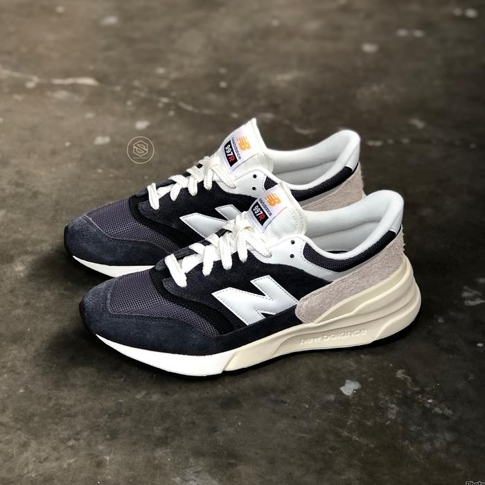 New Balance Classic Unisex 997 997R Suede Black White Grey Original