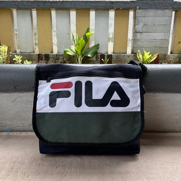 slingbag tas selempang second fila pria wanita anak untuk kerja sekolah olahraga outdoor gym traveli