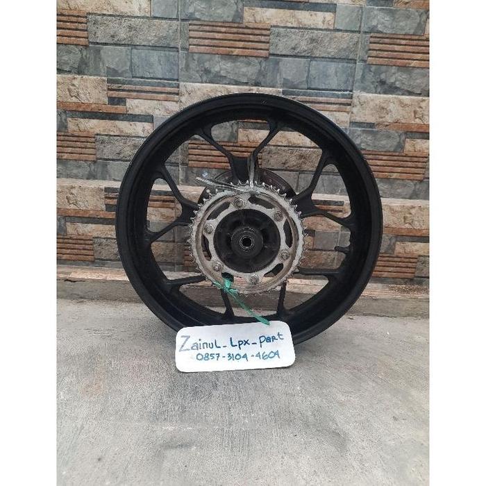 VELG BELAKANG YAMAHA MT15, XSR155 LENGKAP NAP GEAR