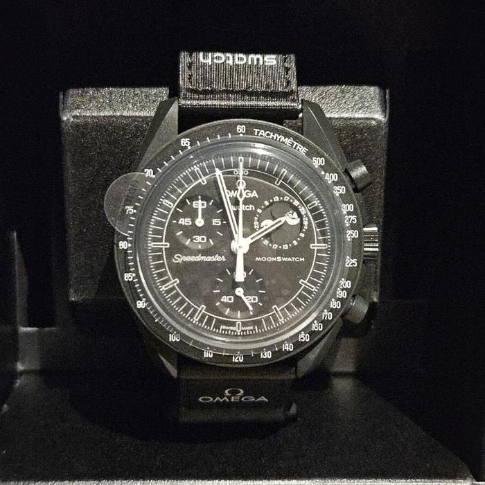 Swatch Omega Moonswatch Snoopy Edition 100% Original