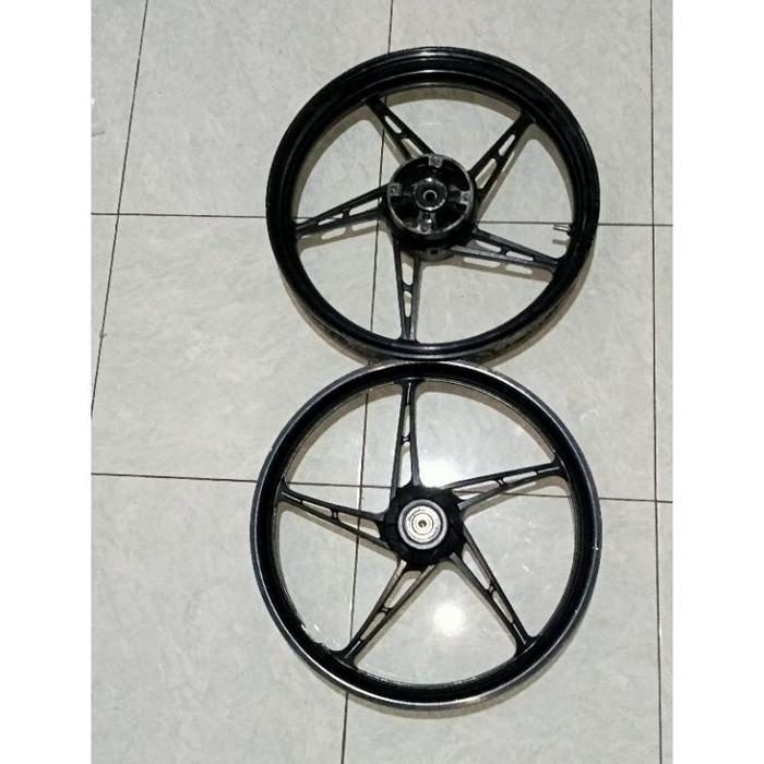 velg original jupiter mx new 135