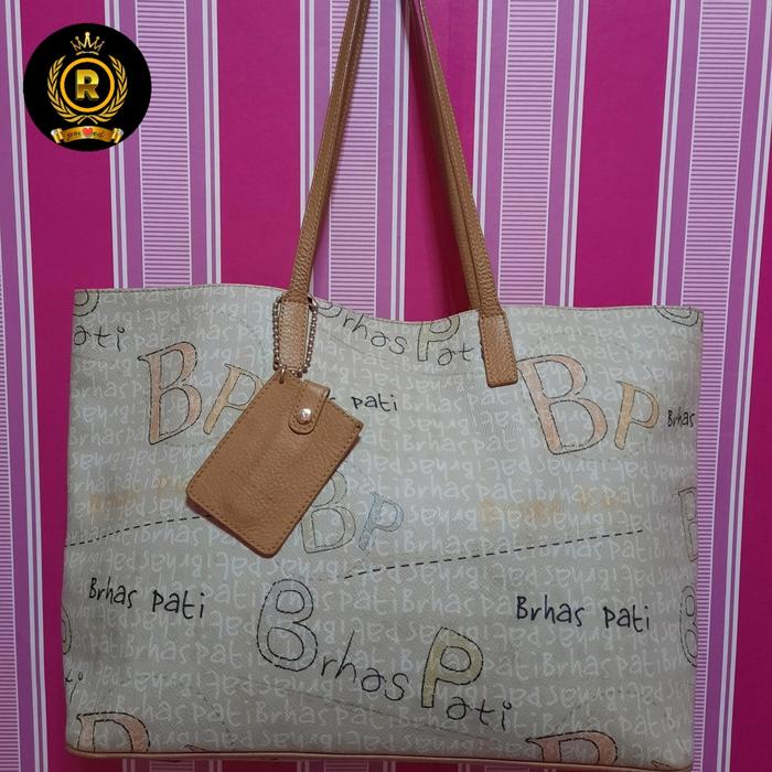 Brhas Pati Authentic 5Tote Bag