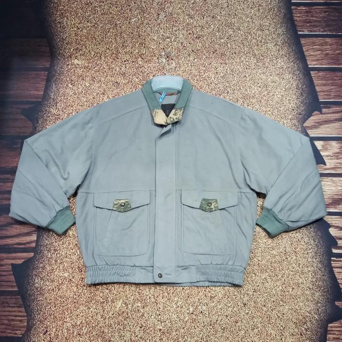 Jaket Tebal Winter Hangat Warna Grey Bahan halus GAILY LIFE Size L