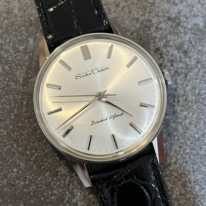 SEIKO CROWN Manual Winding Vintage Dress Retro Watch not Seiko Gold Feather not Grand Quartz