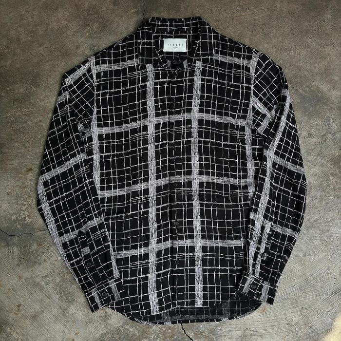 SANDRO Paris Loop Collar Rayon Shirt