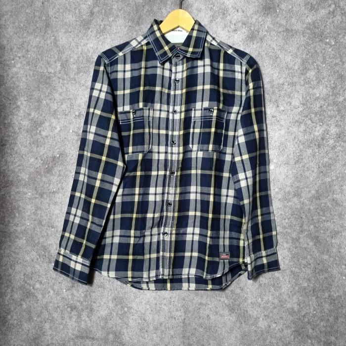Kemeja Flannel Dickies Size M NOT Stussy Uniqlo Fred Perry Carhartt Dr Martens Ben Sherman Avirex Fl