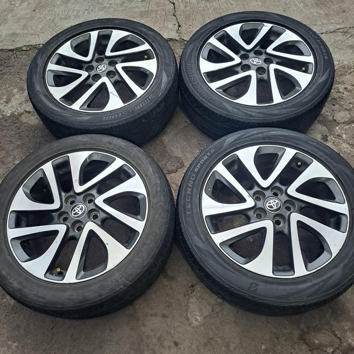 velg mobil toyota sienta ring 16 pcd 5x100