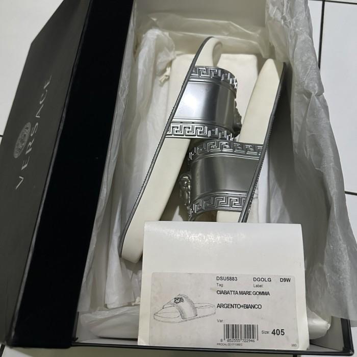 sandal versace original white silver.