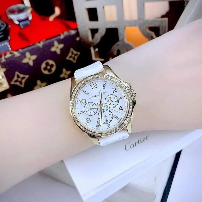 Jam tangan wanita rubber mk7372