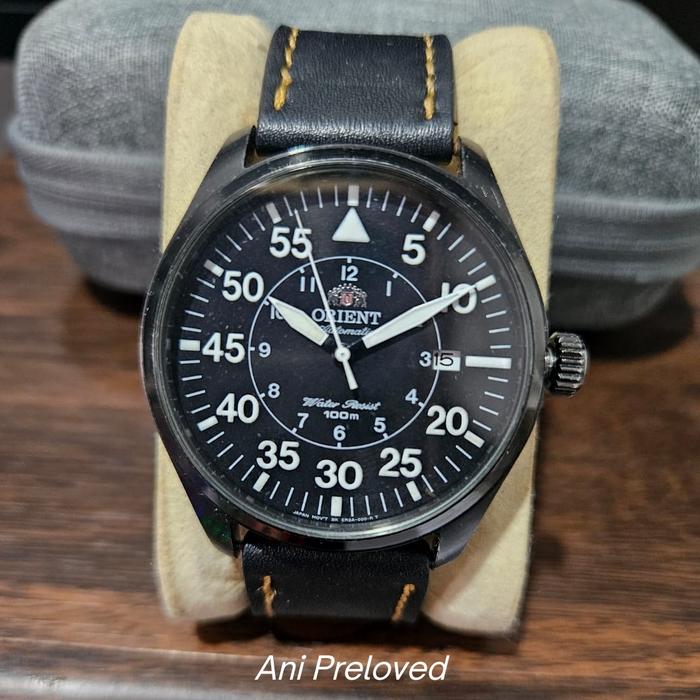 Jam Orient second Pria warna hitam