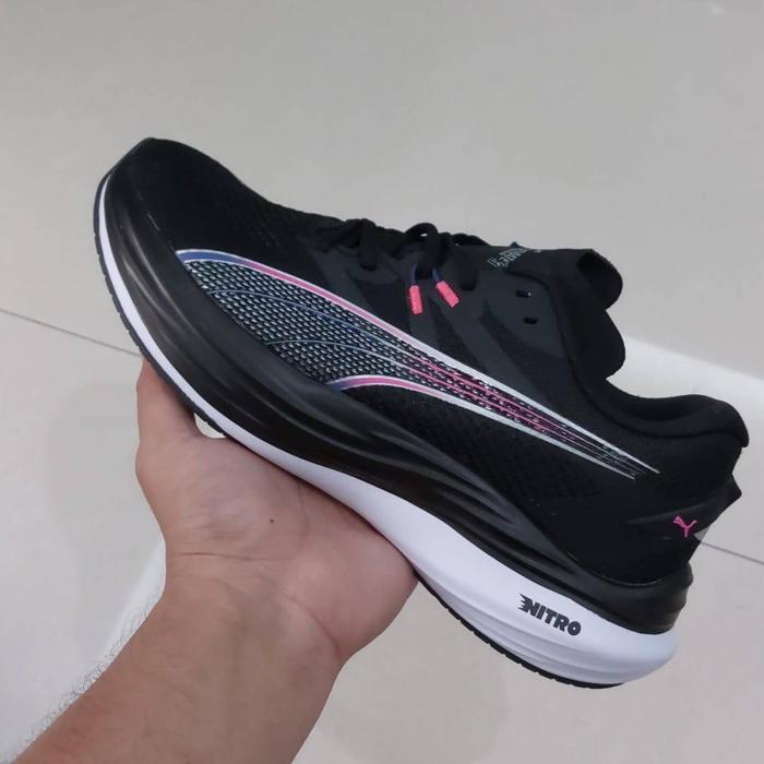 PUMA DEVIATE NITRO 3 - BLACK WHITE/PINK