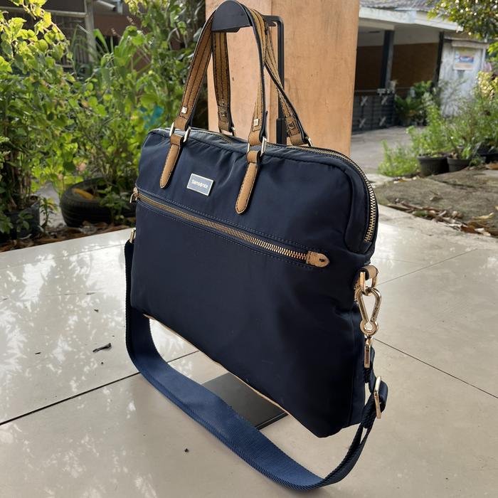 Slingbag / selempang samsonite