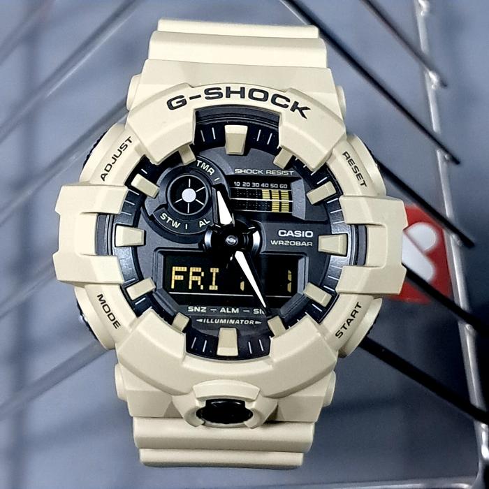 Casio G-Shock GA700UC-5ADR GSHOCK GA700 GA700UC