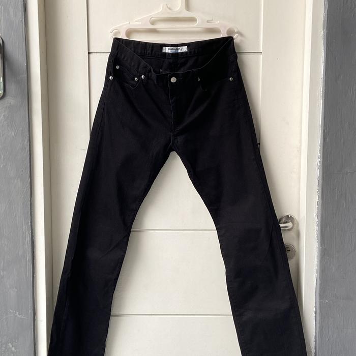 UNIQLO Original Basic Light Weight Black Pants