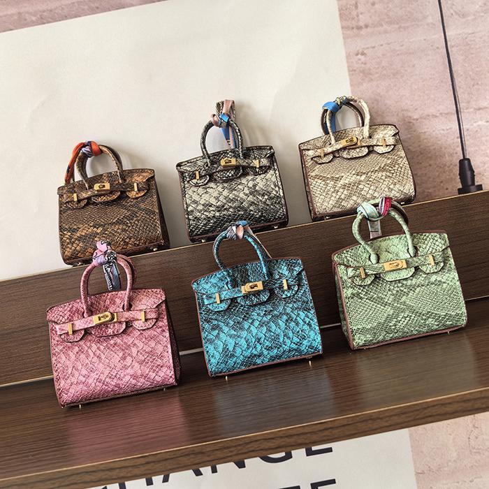 MINIATUR BRANDED BAG CHARM PENDANT GANTUNGAN TAS CASING IPODS (H)