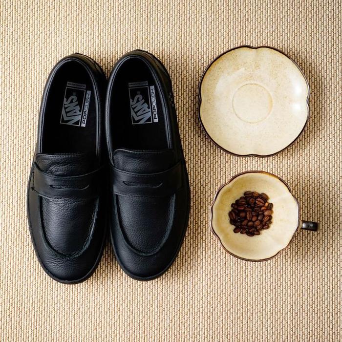BEST DEAL VANS SKATE LOAFER ALL BLACK LEATHER ORIGINAL RESMI STORE