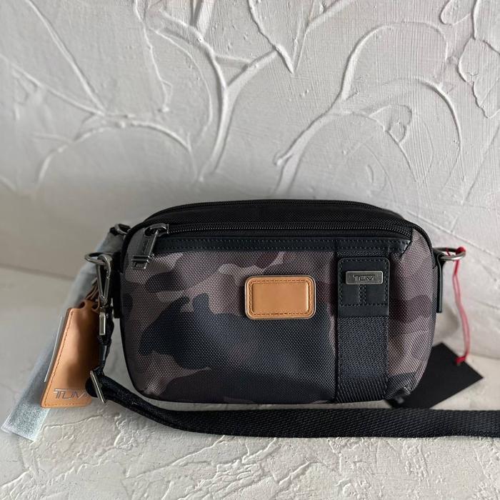 Ready Tumi Area Crossbody Canvas Camo  Bs jd pouch Unisex