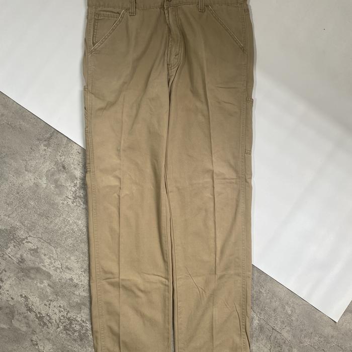 Carpenter levis loose straight