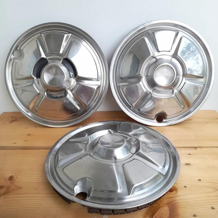 wheeldop wildop tutup velg mazda 808