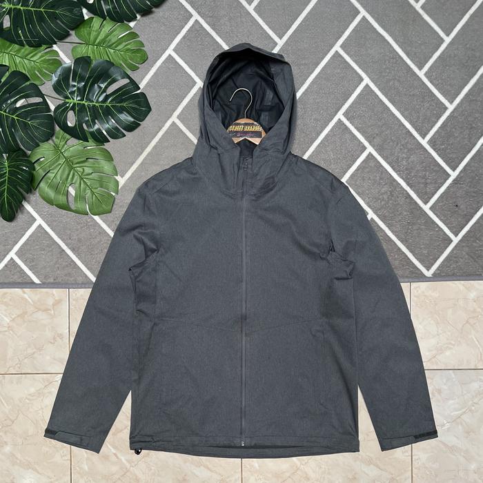 Uniqlo Blocktech Jacket | Uniqlo Blocktech Jaket | Jaket Blocktech Uniqlo | Uniqlo Jaket Blocktech |