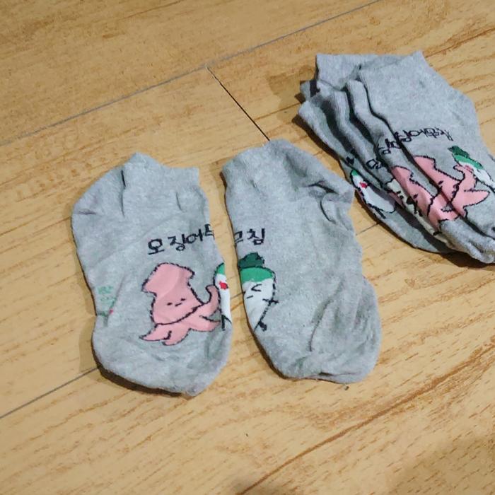 Kaos Kaki Brand Thrift Second Wear Korea Ball Ladies Kids Womens Character