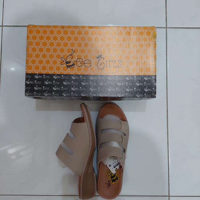 Sandal bee girls cream size 36 (new)