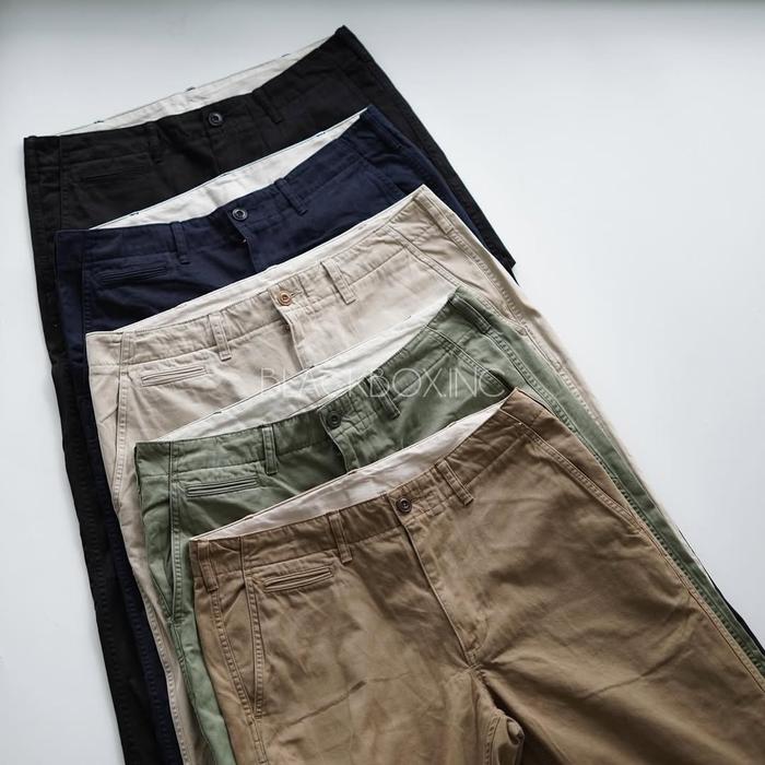 Uniqlo chino reguler vintage new original