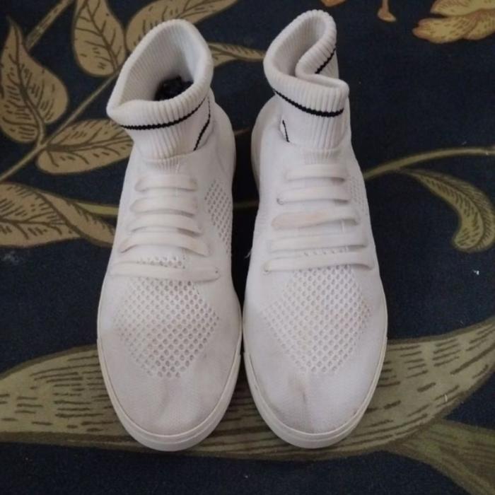 SEPATU F3ND1 R0M4 SPEED RUNNER