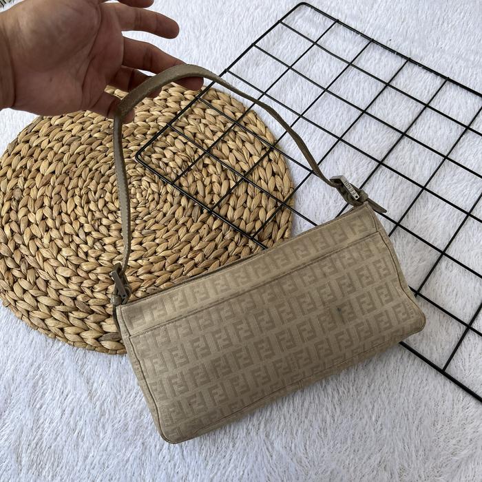 Soulder bag fendi baguette vintage canvas