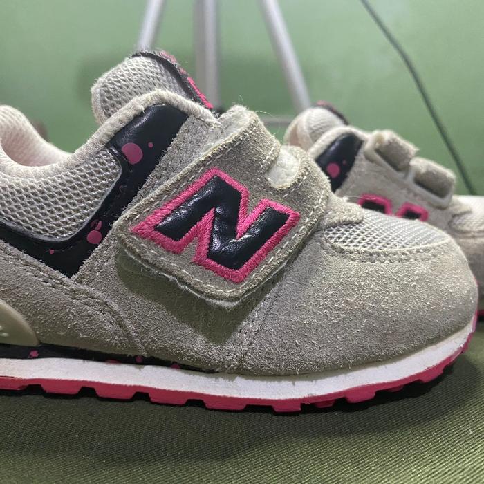 Sepatu Anak New Balance NB, uk.23,5. Ins.135,  Vietnam,