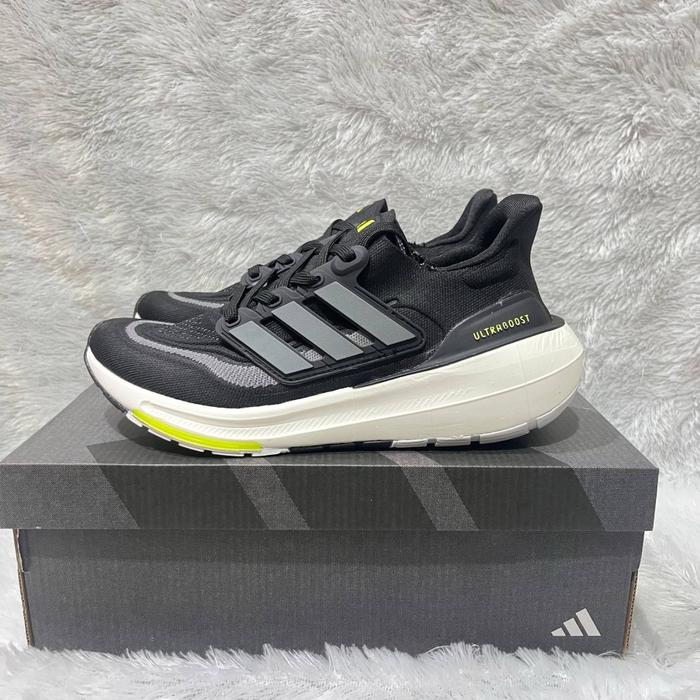 Ultraboost 23 Cloud Black White