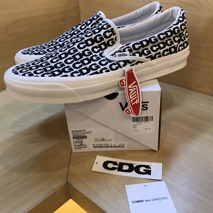 CDG Comme des Garcons x Vans Vault OG Slip On LX Black Printed Logo