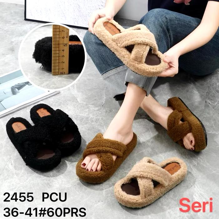 Sandal Selop Wedges Jelly Wanita Motif Bulu Merk Balance 813-21R