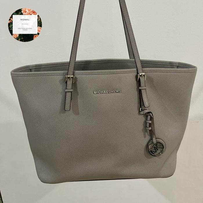 Preloved Michael Kors Jet Set Travel Grey