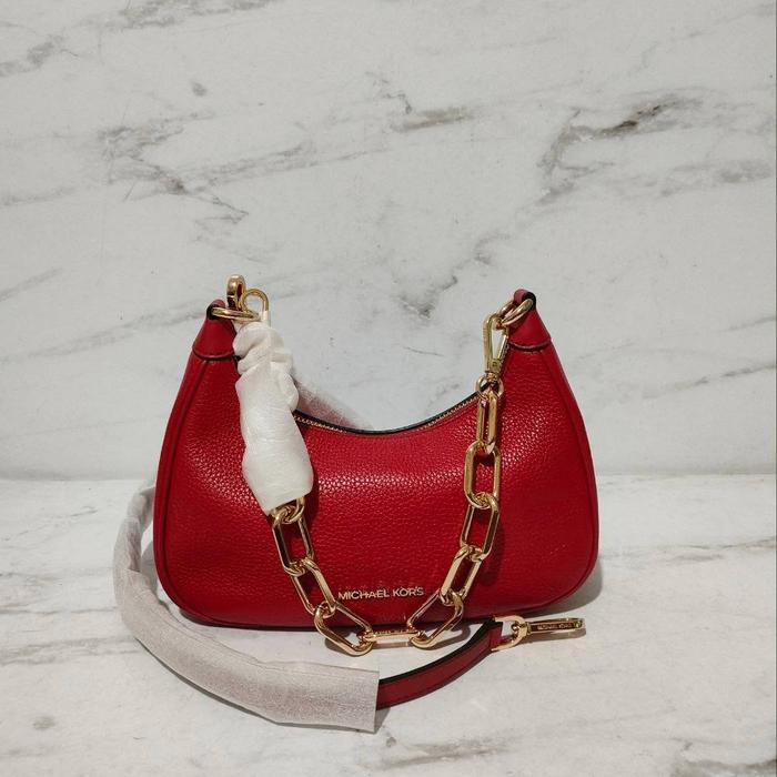 tas wanita mk cora medium zip pouchette bright red ss