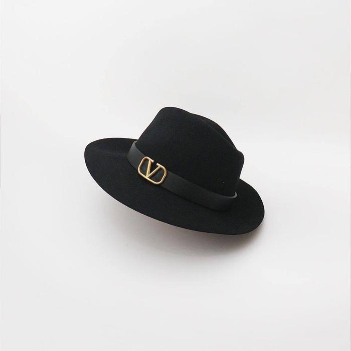 VLTN V Logo Feodora Hat Leather & Rabbit Fur Size M