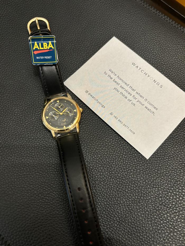 Alba Moonphase black dial triple date NOS