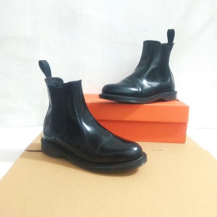 (Size 38 - 39) Dr Martens Flora Chelsea Boots High Glossy MIT ORI Second