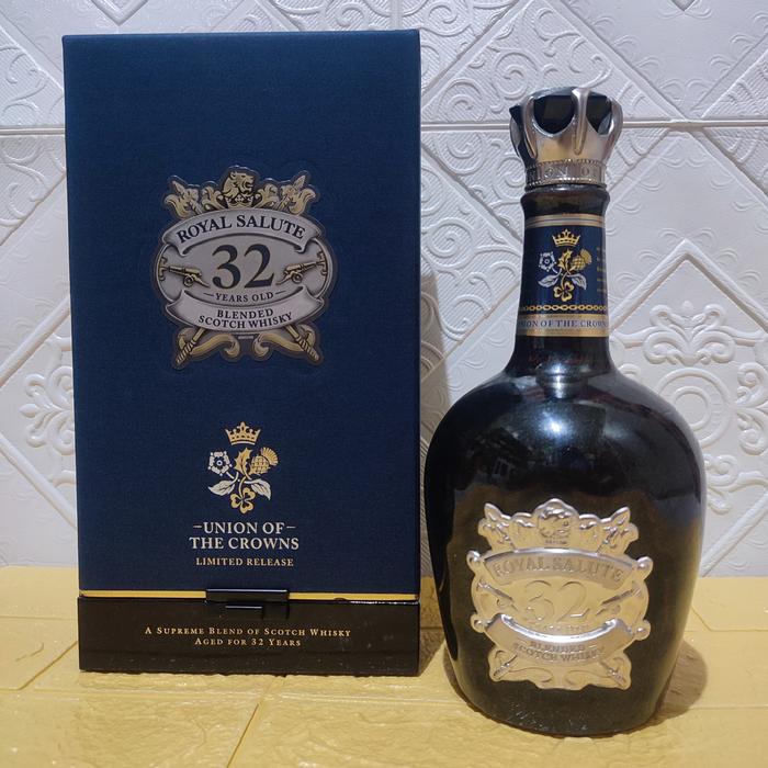botol bekas miras_chivas 32