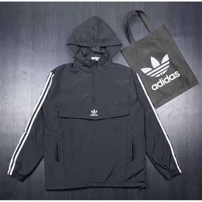 switer/jaket pria kece original adidas