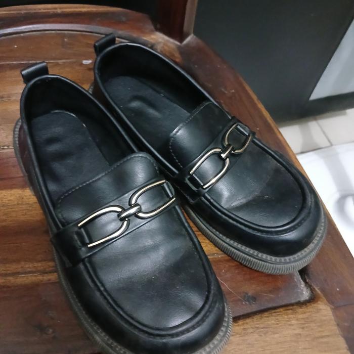 sepatu boots merek matahari lawrensia