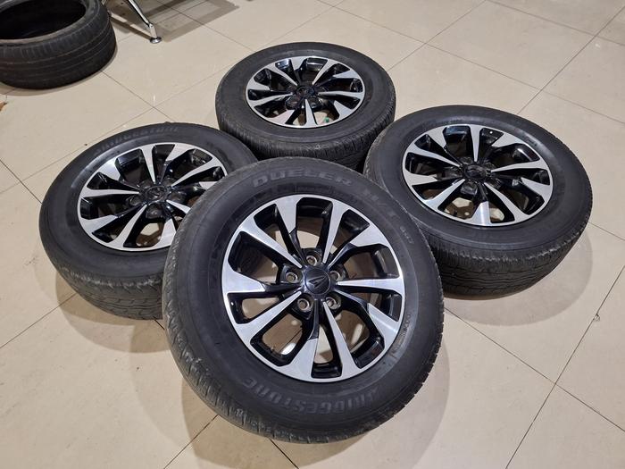 Velg Mobil Bekas Ring 16 Lubang Baut 5 STD TERIOS R16X6,5 H5X114,3 ET50 BAN 235 60 R16