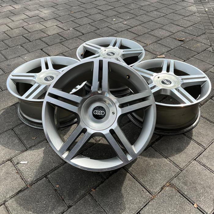 Velg Original TAM Wheels 5 spokes made in Germany R17x7.5 et. 42 5x100 5x114 no repaint no repair In